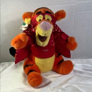 Disney Store‎ Superhero Masked Tigger Plush Toy Super Lover